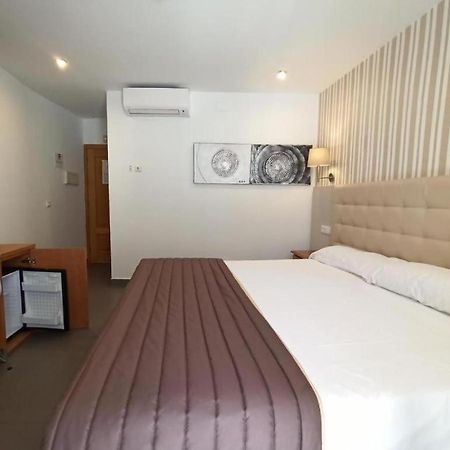 Hotel Rambla Emerita, Centro Ciudad メリダ エクステリア 写真