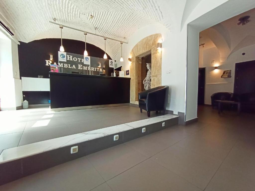 Hotel Rambla Emerita, Centro Ciudad メリダ エクステリア 写真