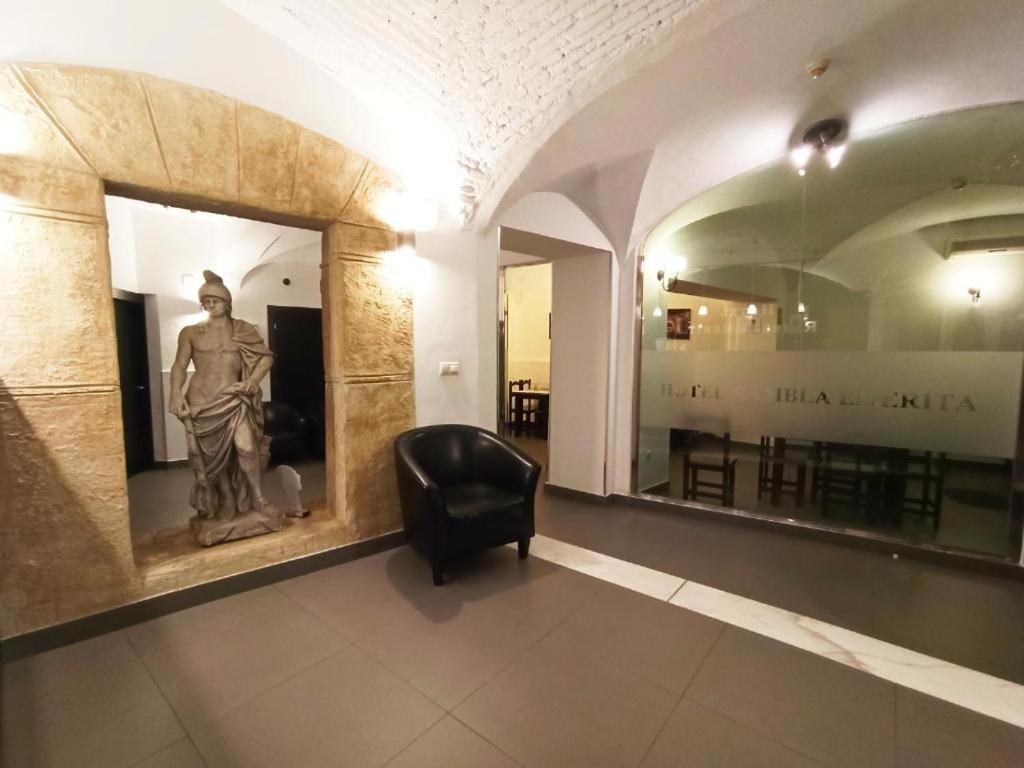 Hotel Rambla Emerita, Centro Ciudad メリダ エクステリア 写真