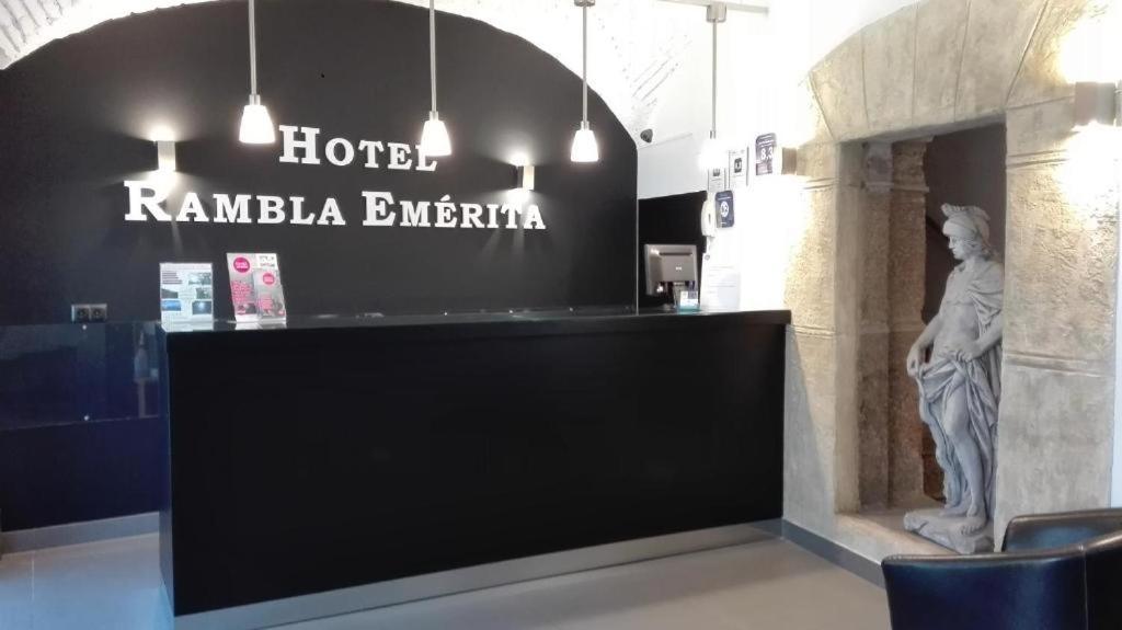 Hotel Rambla Emerita, Centro Ciudad メリダ エクステリア 写真